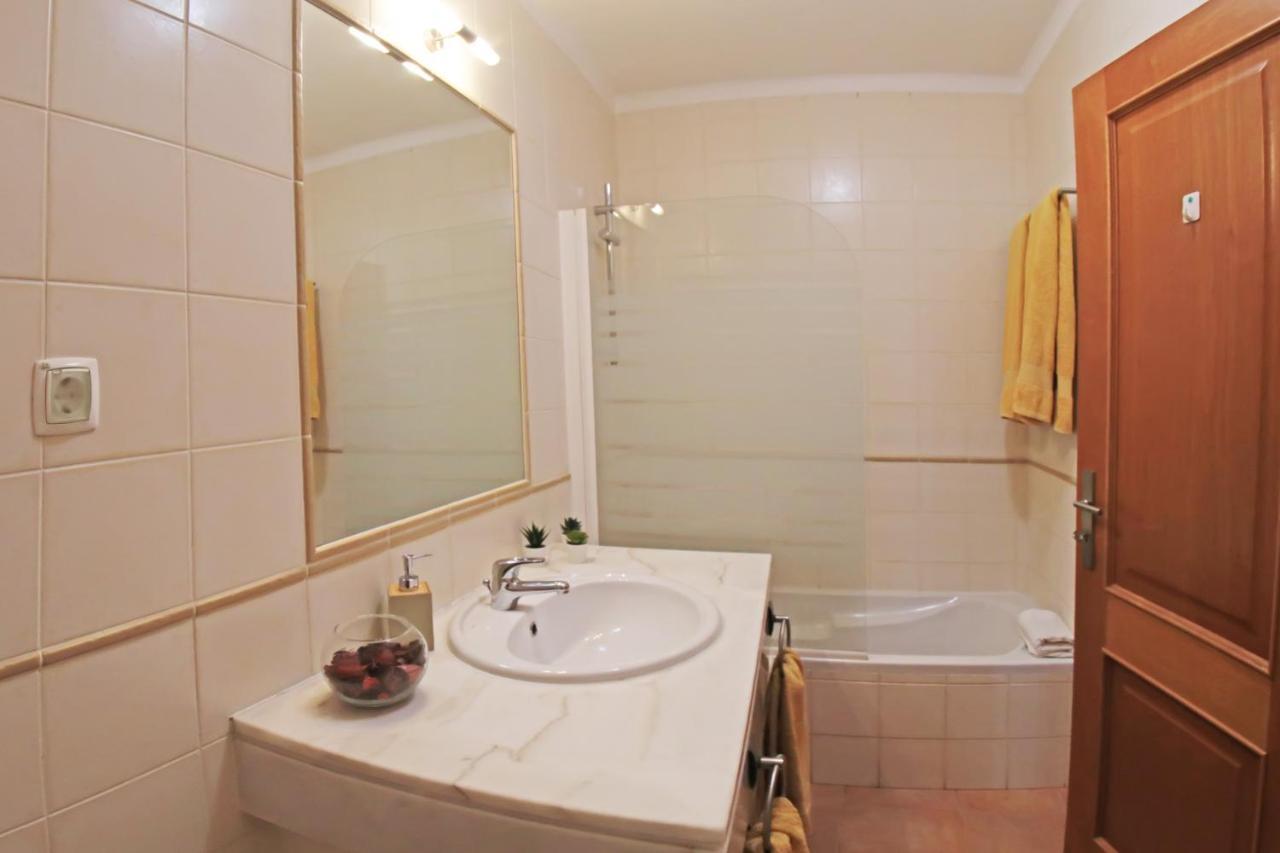 Ml Central Vila Apartment 카르보에이루 외부 사진